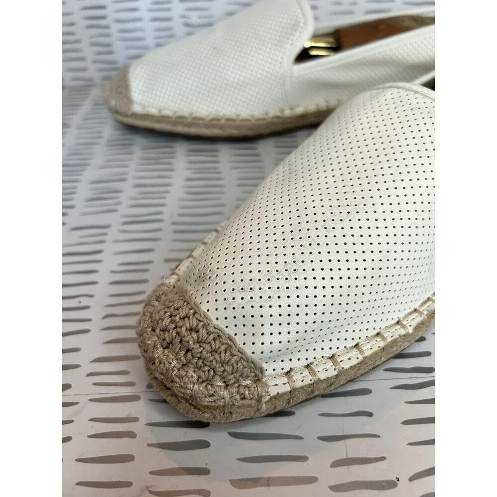 Time And Tru White Perforated Closed‎ Toe Espadrilles Women’s Size 9